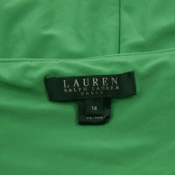 ❌SOLD❌LAUREN Ralph Lauren Ruched Sheath Dress - Picture 5 of 6